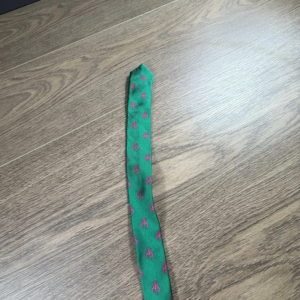 Polo Ralph Lauren Men's 100% Silk Necktie Green Pink Lobsters Made in Italy NEW